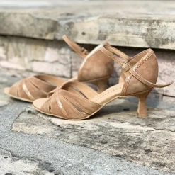 Dame Dansebutikken Beige ruskinds dansesko 5 cm hæl Rummos