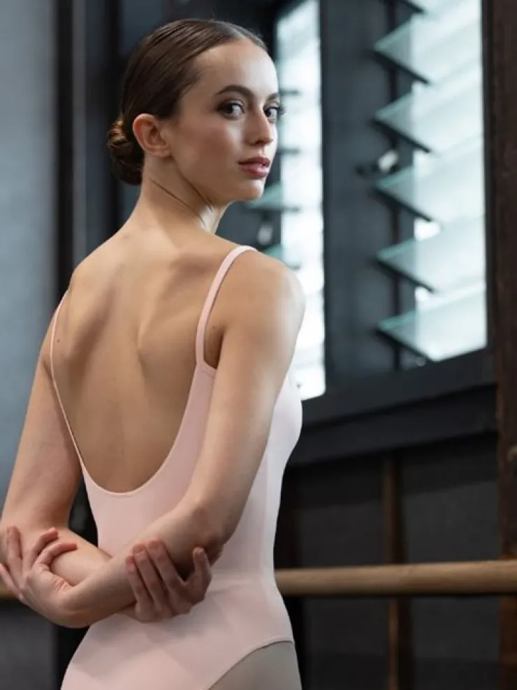Dame Dansebutikken Bloch rosa klassisk dragt m. tynde stropper og rynk
