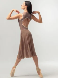 Dame Dansebutikken Brun balletdragt fra Mara Dancewear
