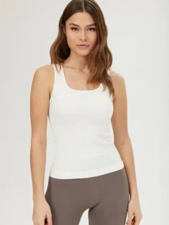 Dame Dansebutikken Drop of mindfulness hvid seamless rib top