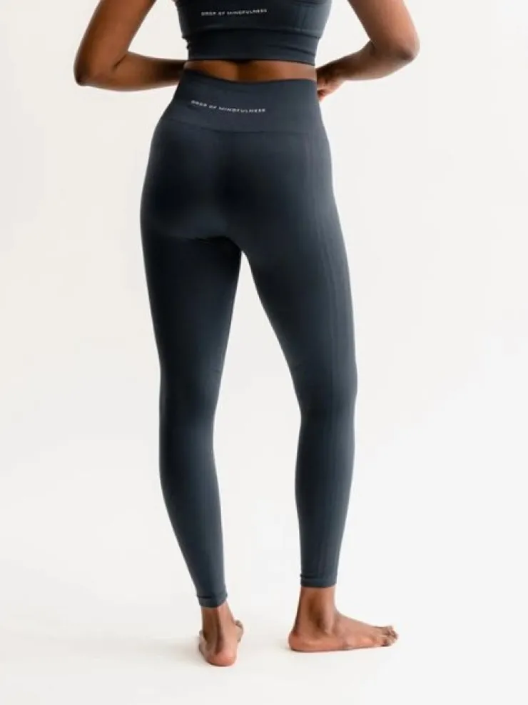 Dansebutikken Drop of mindfulness mørkeblå seamless leggings