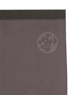 Dansebutikken Manduka mikrofiber håndklæde i koksgrå