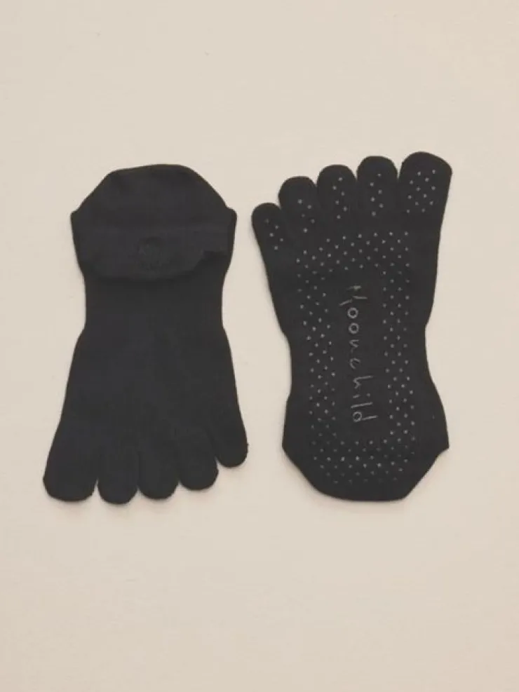 Dansebutikken Moonchild sorte toe socks til yoga