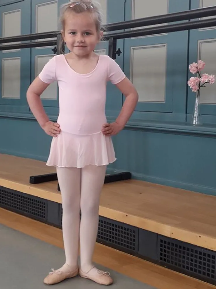 Børn Dansebutikken Mørk rosa dragt med påsyet chiffon skørt Ballet Rosa