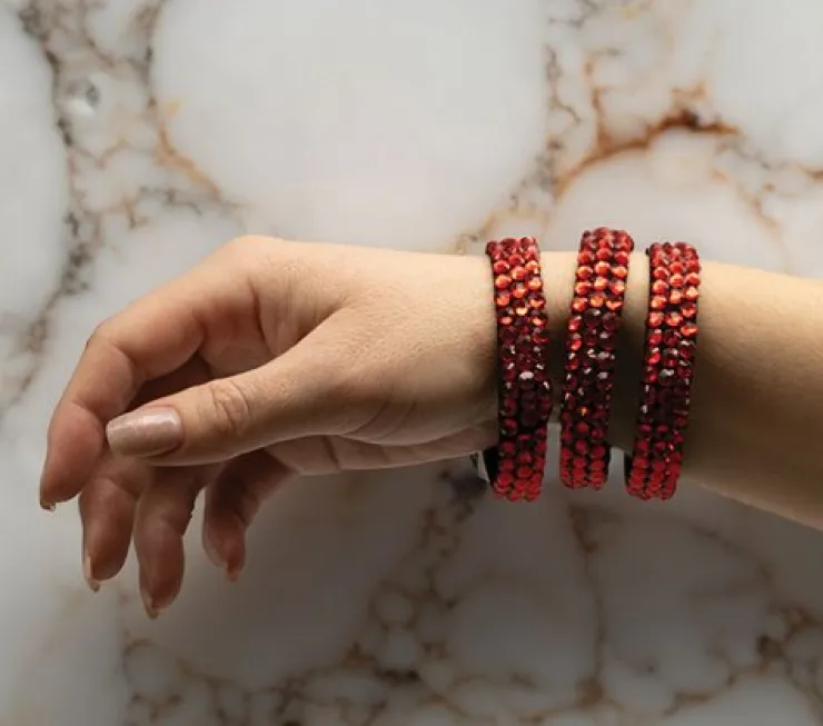 Dansebutikken Røde rhinsten armbånd